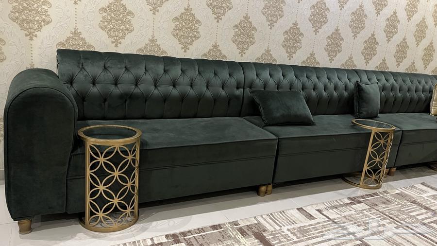 للبيع كنب نظيف لمجلس مساحته 5 764413878262659111