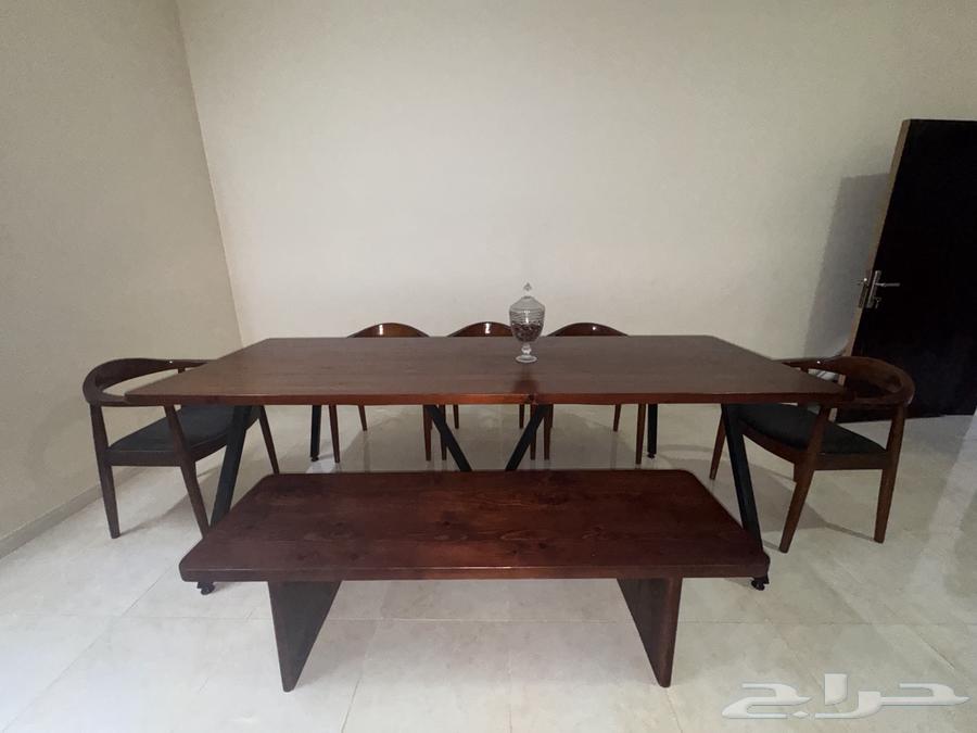 Dining tables at cost price64418200827267111