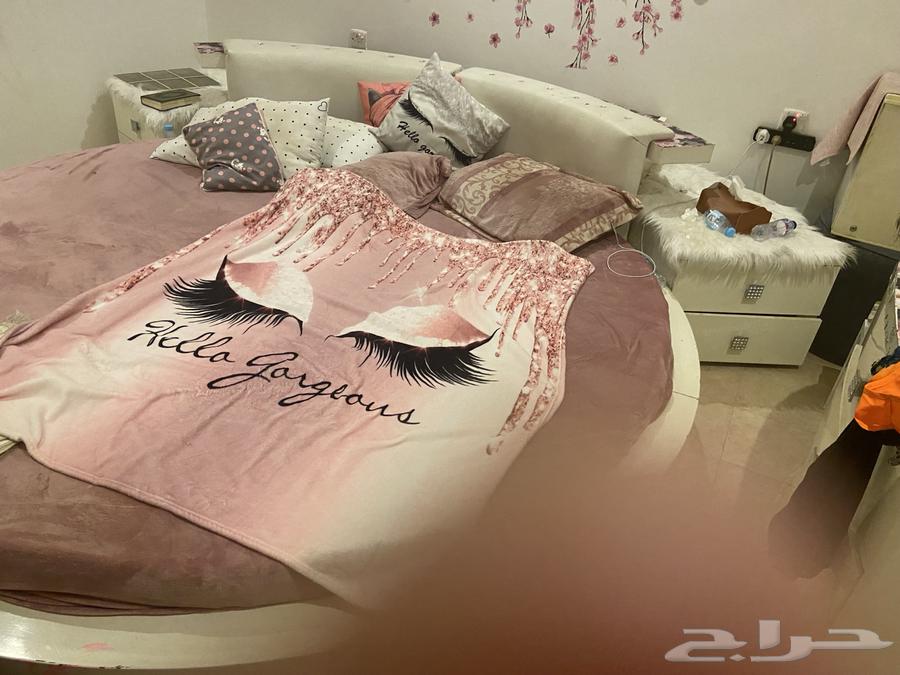 سرير دائري للبيع64412896588417110