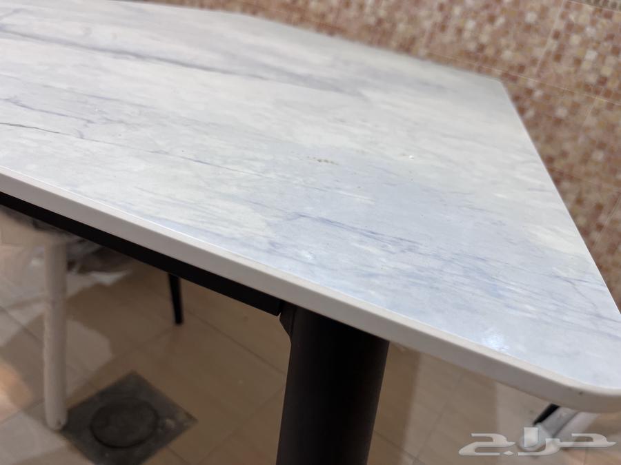 طاولة طعام جديدة للبيع64416571079938114