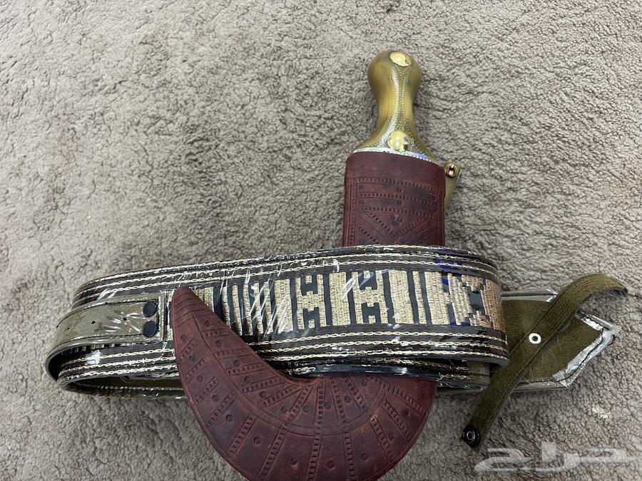 جنبية حك زراف64418757441795110