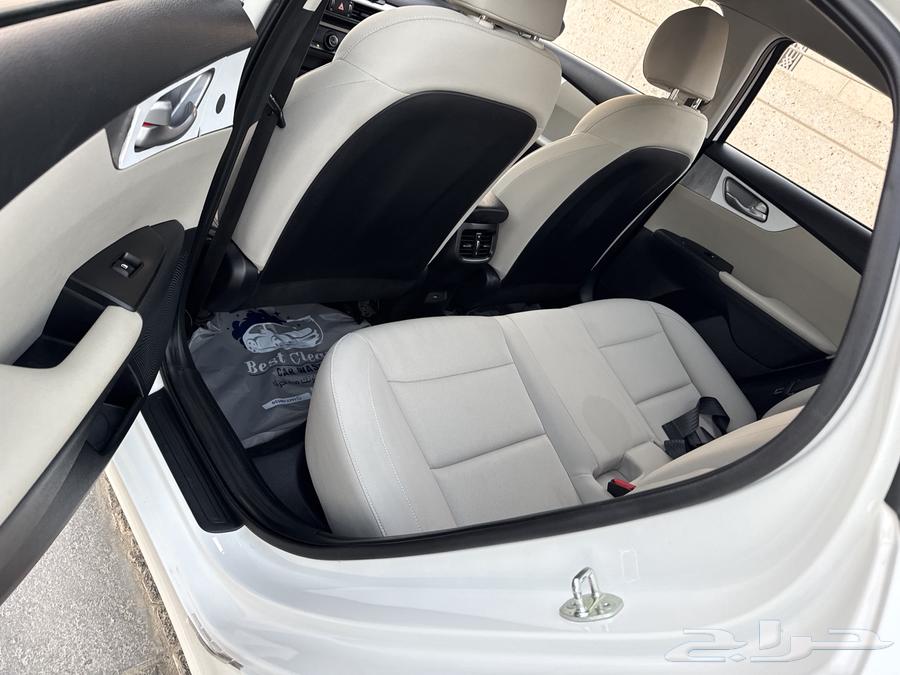 كيا سيراتو 2023 لون ابيض64570285533185114