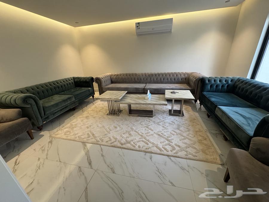 كنب وطاولة64416492765954111