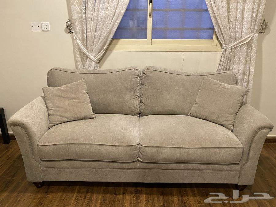 كنب آشلي امريكي للبيع64417413287298110