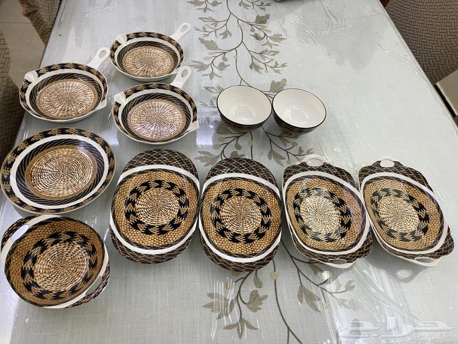 للبيع صواني ضيافة وصحون64417102114947112