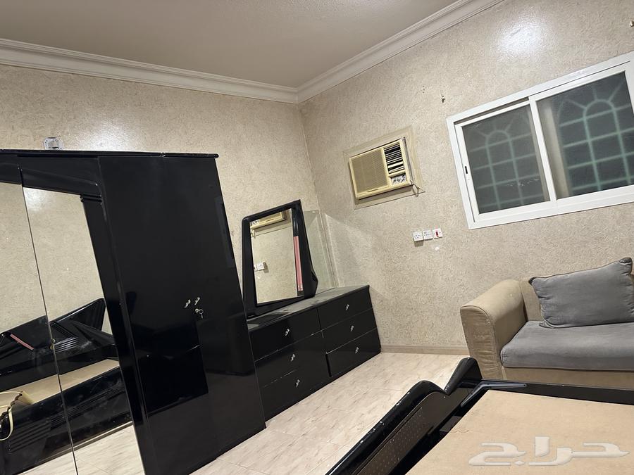 غرفة نوم مستعملة للبيع64413126478337111