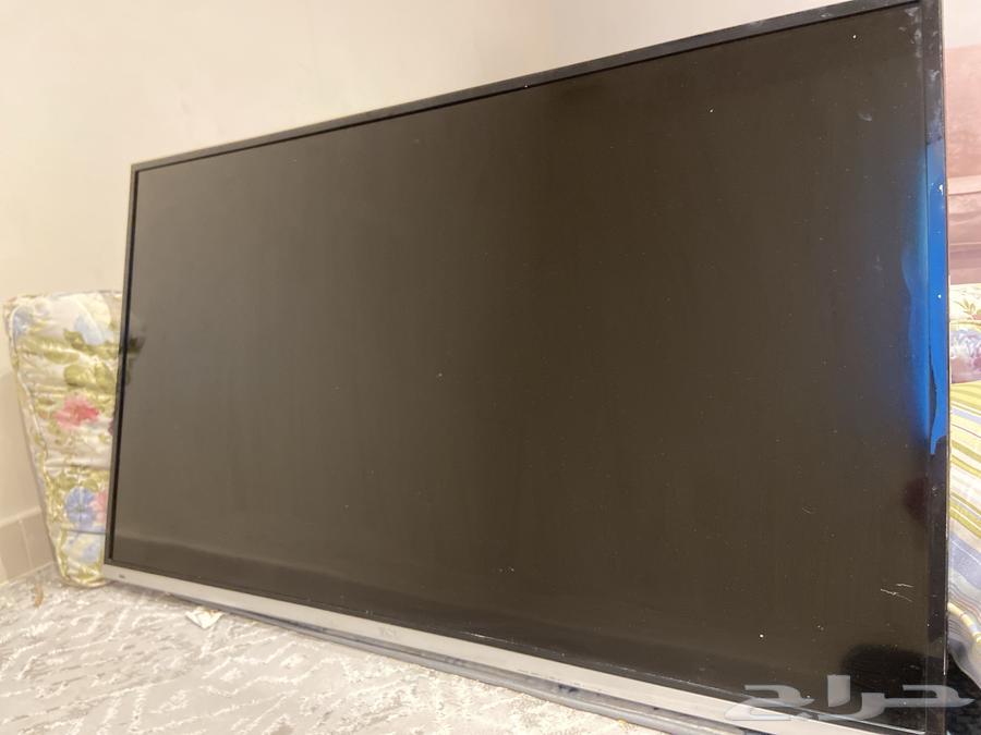 تلفزيون TCL45 بوصة مو سمارت يشتغل سماعات فقط فيه خدش يمين64413030444673110