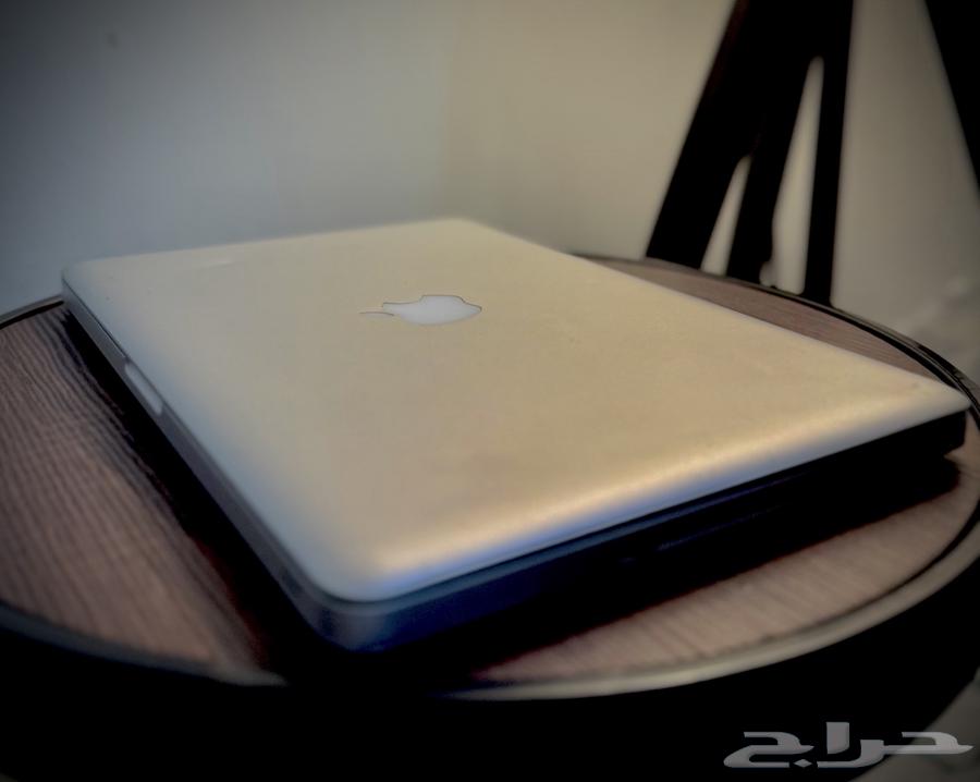 ماك بوك برو 1364425367658370111
