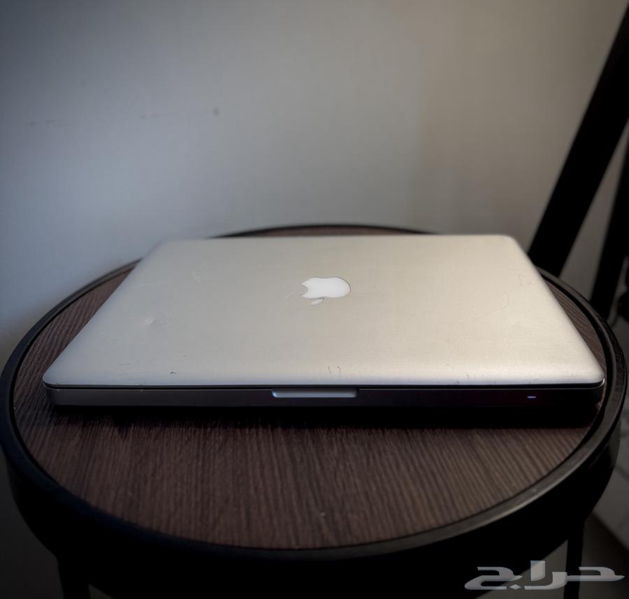 ماك بوك برو 1364425367658370110