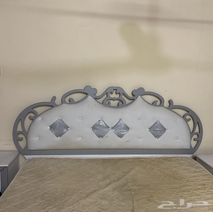 Used furniture for sale, includes a complete room, 2 window air conditioners, refrigerator64416558215810111