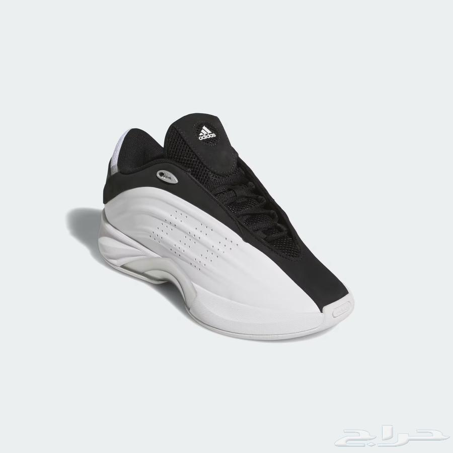 حذاء رياضي اصلي من اديداس64413652661506111