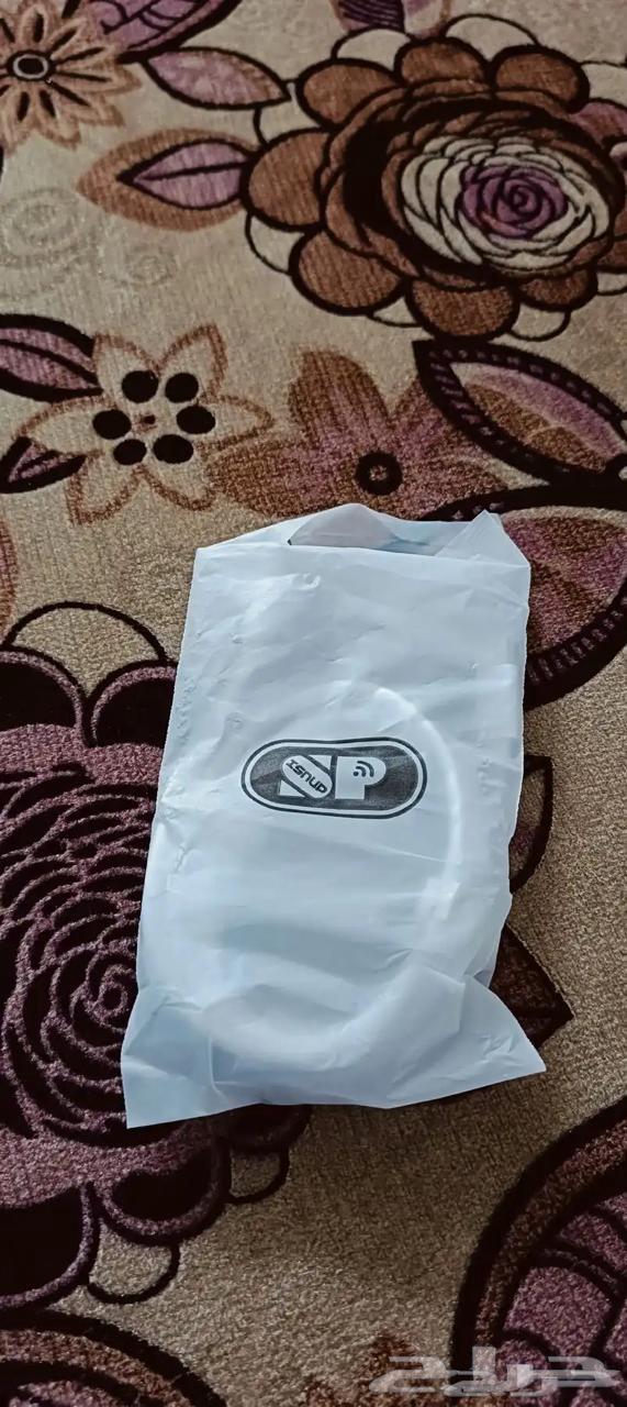 iPhone charger very strong and fast charging for only 10 riyals with warranty64413514585218113