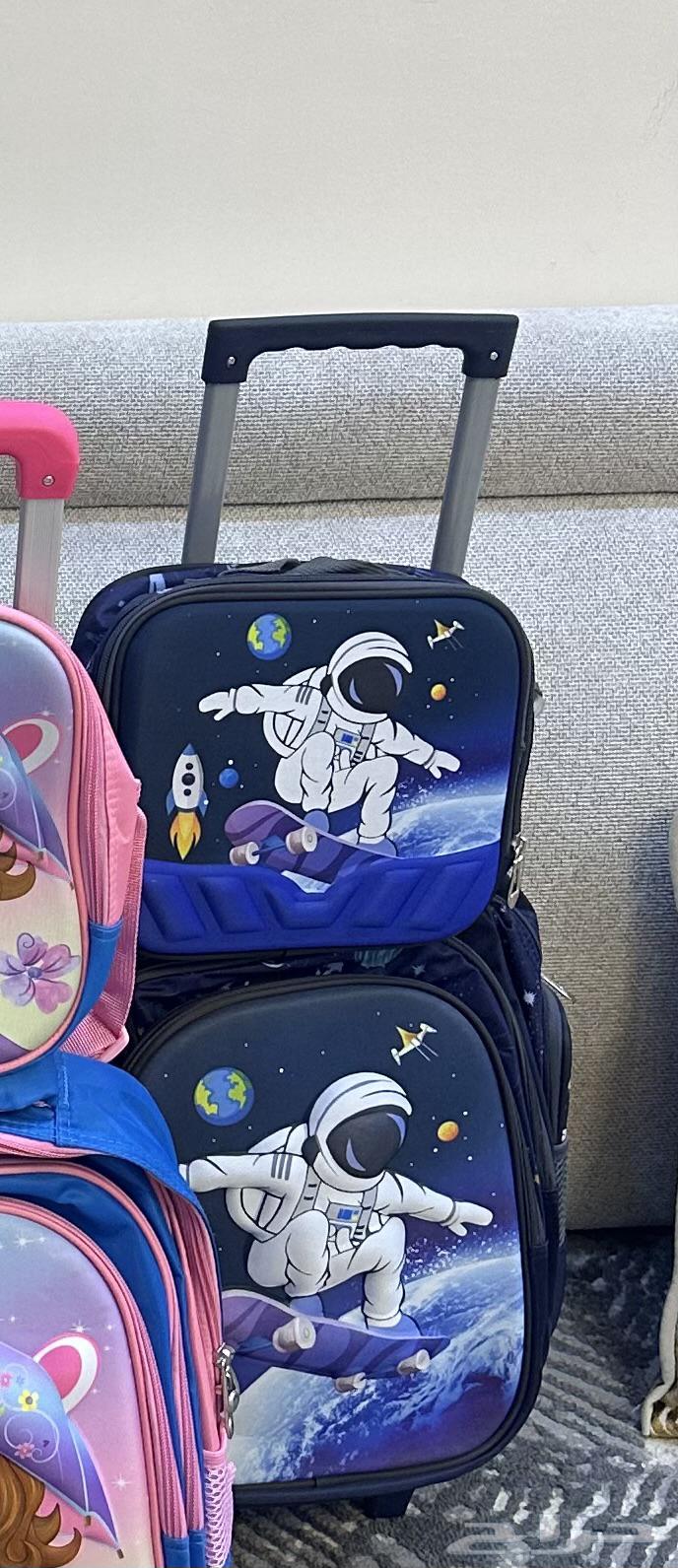 شنط جديده تتكون من 3 قطع (شنطه  شنطة اكل  مقلمه)64416148057859112