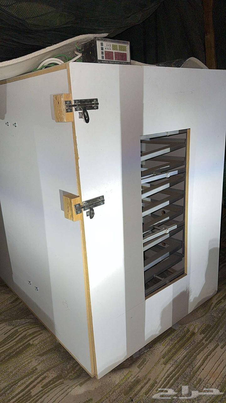 فقاسات للبيع64419145106178110