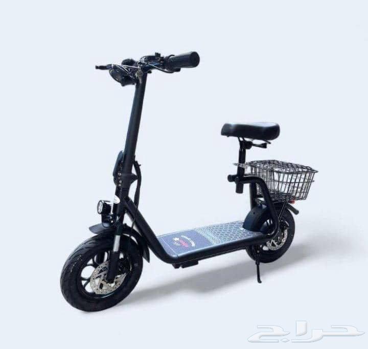 سكوتر كهربائي نيازي مستخدم اسبوع فقط وعليه تغليف كامل64413300569217110