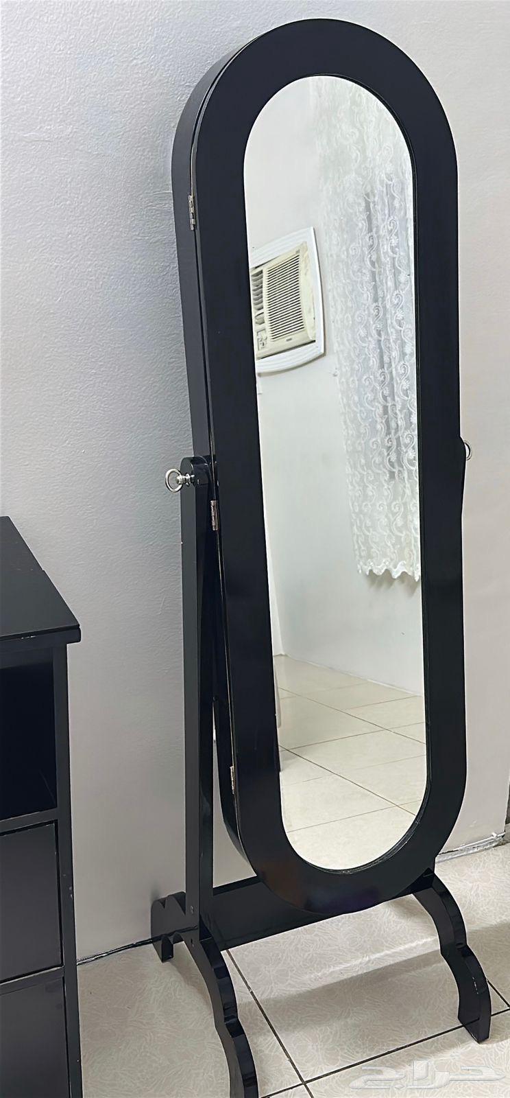 اثاث غرفه نوم تسريحه دولاب مرايه اكسسوارات64412896675330111