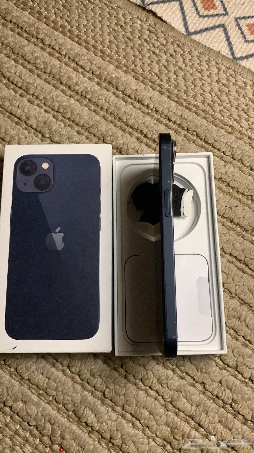 آيفون 13عادي نظيف شبه جديد عليه ضمان من حاسبات العرب 24شهر64412251661954111