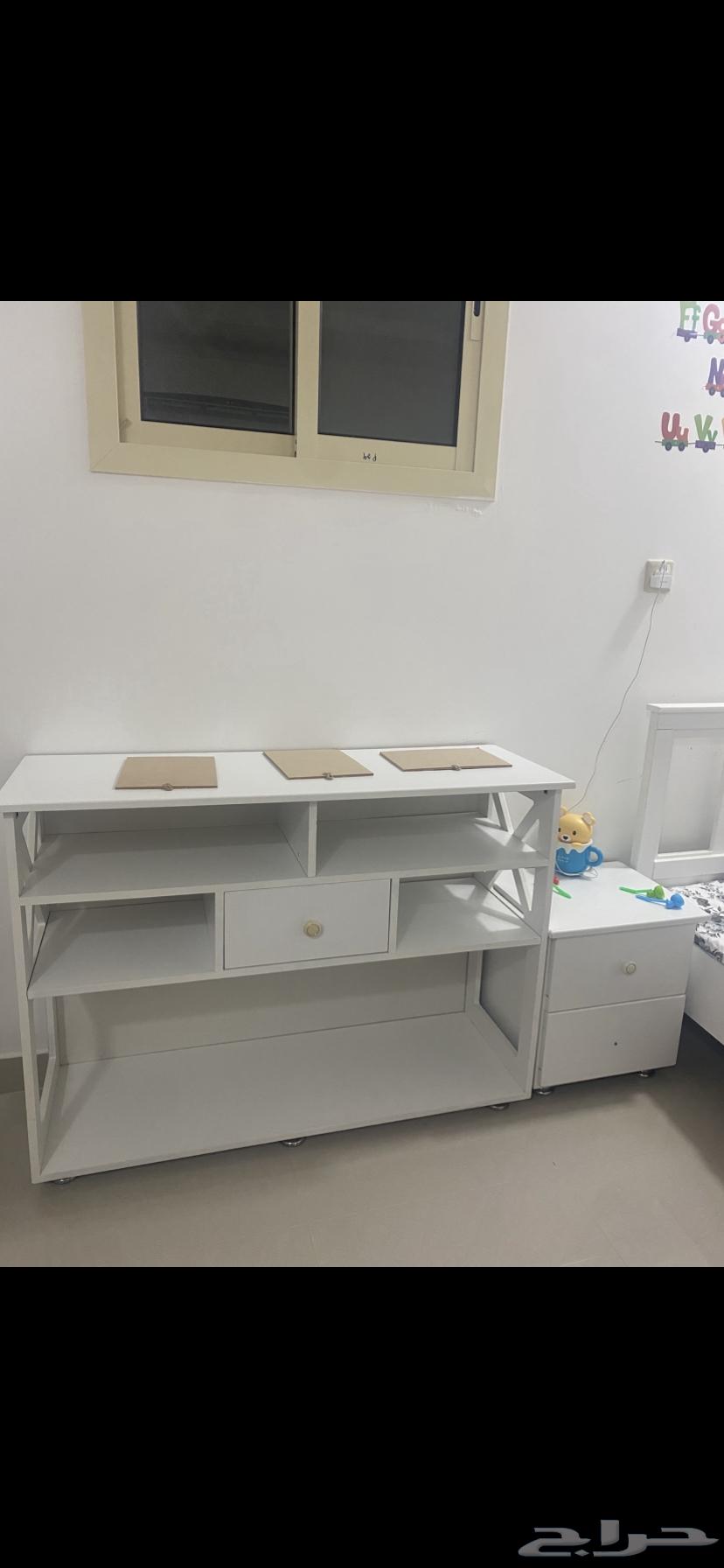 غرفة نوم فردية مع الفرشه64413931508225112