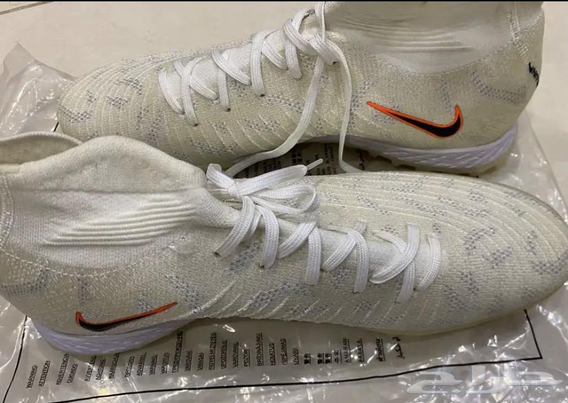 كرة الدوري الانجليزي 2024  202564416862301954112