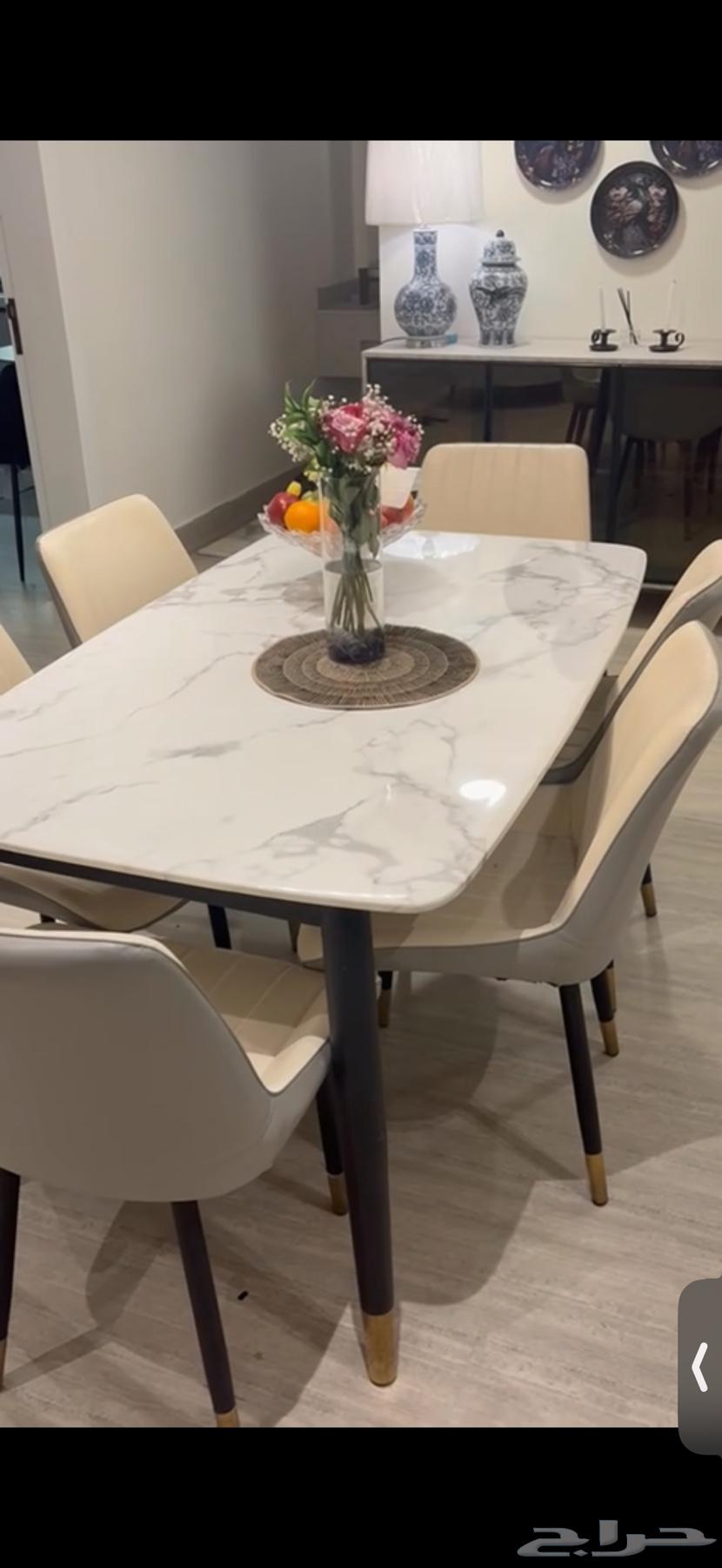 طاوله طعام جديده وكنب64414144273921111