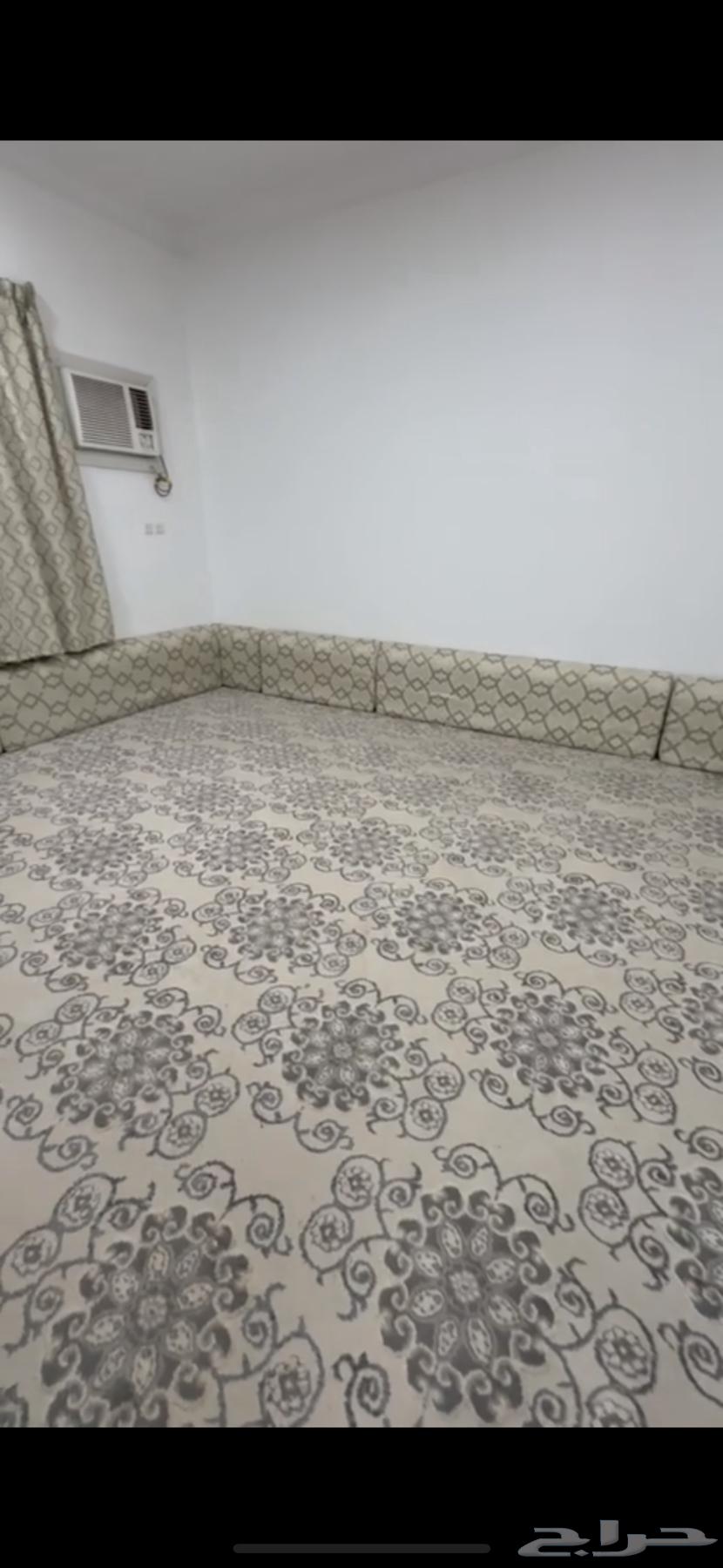 مجلس كامل من فرشة  مساند  ستارة  تلفيزون للبيع بسعر مرضي64412923193347111