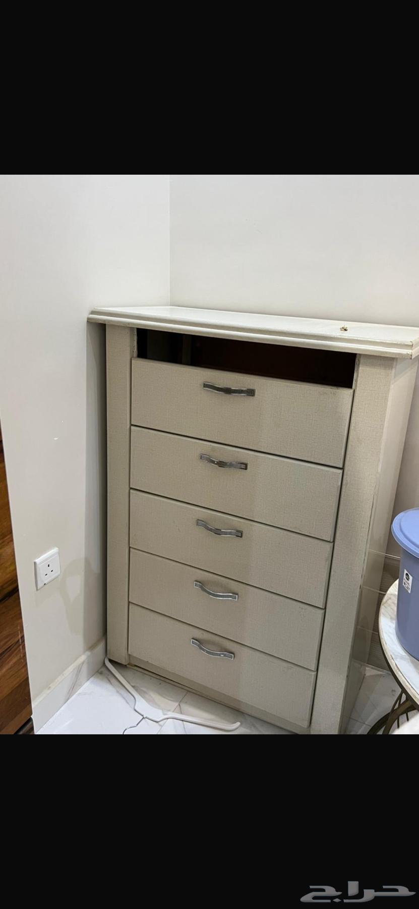 غرفه نوم وفرن شغال للبيع جده التيسير الحد 35064417413352323113