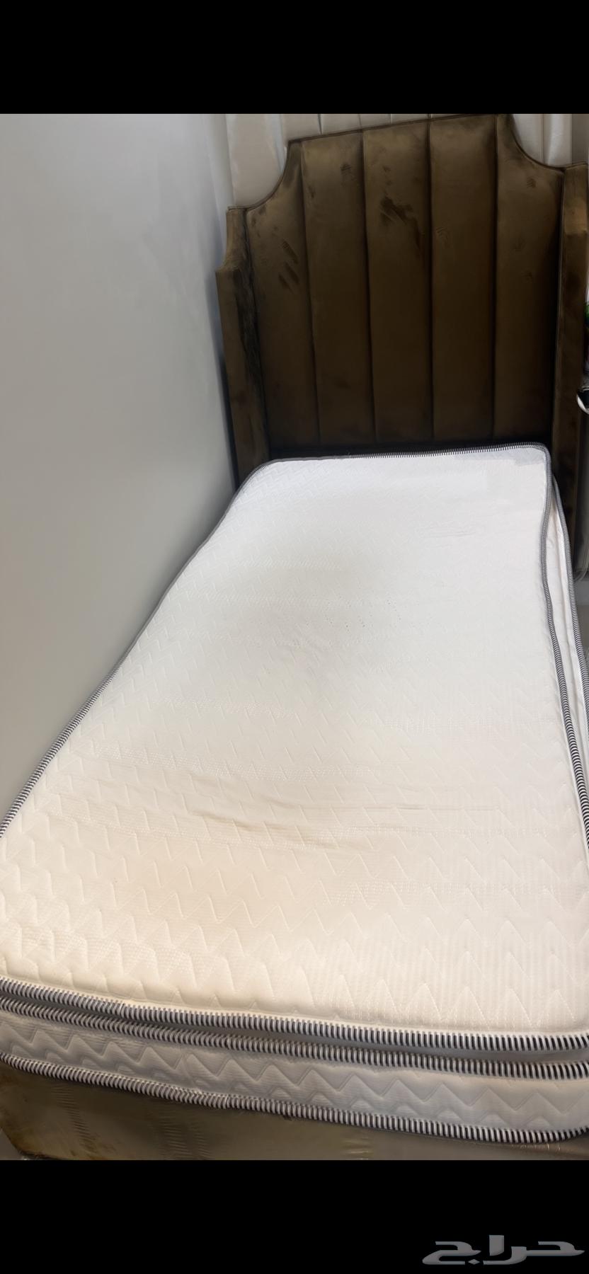 سرير نفر للبيع و اجهزة قهوه64412628773377113