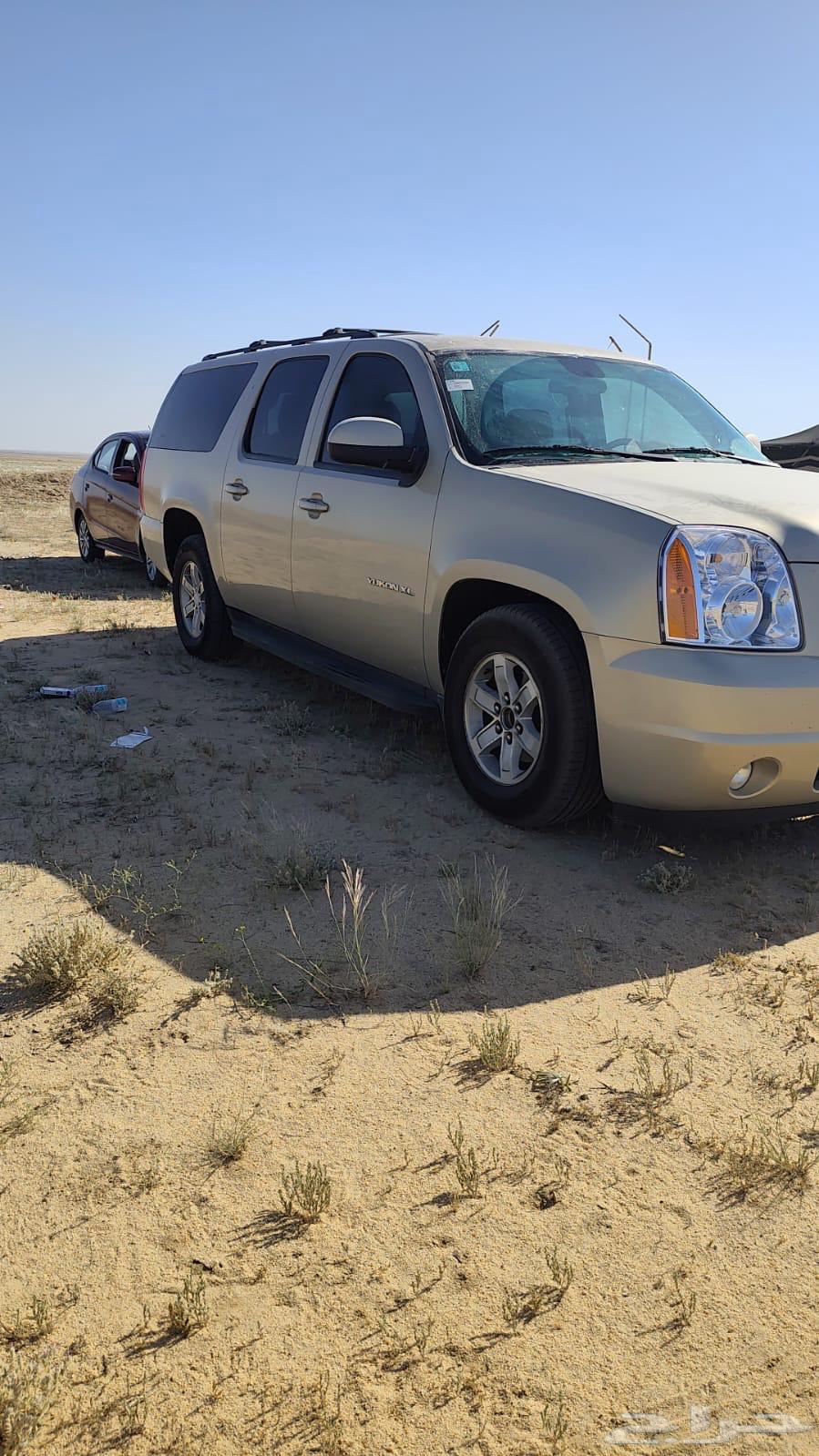 جمس يوكن 2012 نظيف ماشي 300 قابل لزياده64576492818563110