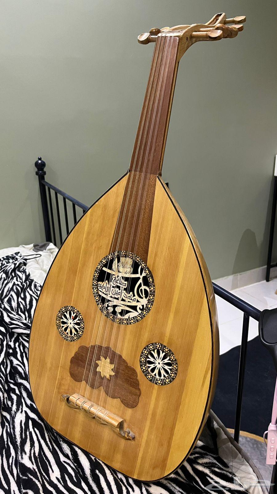 Muhammad Amin Ibrahim's handmade oud64417211139331110