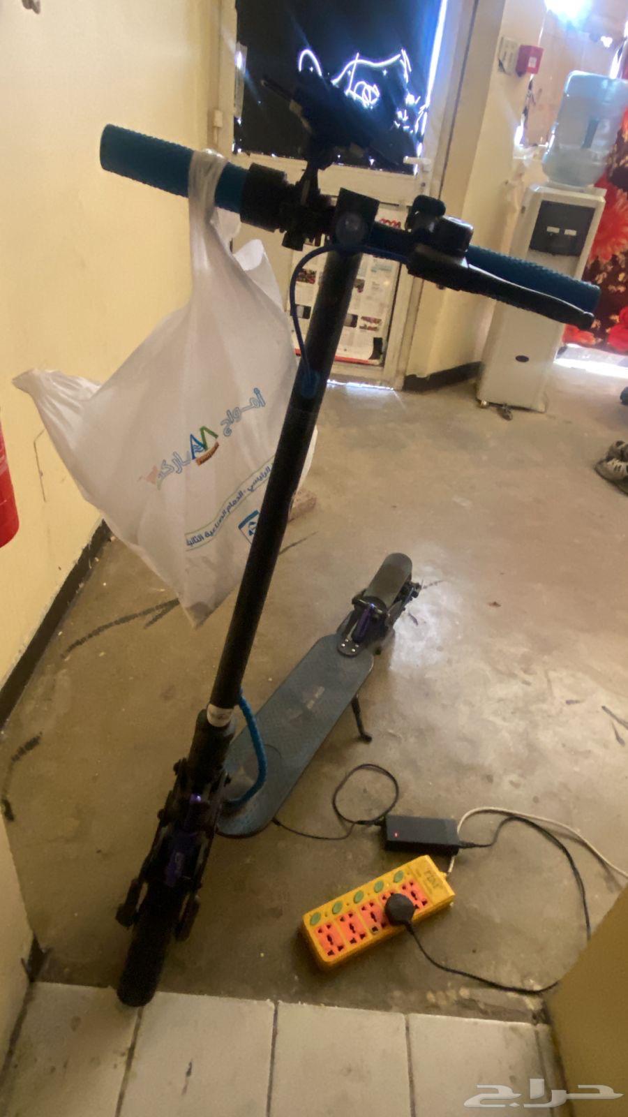 للبيع سكوتر الموقع الصناعيه الثانيه جديد ماله شهر64416134588930110