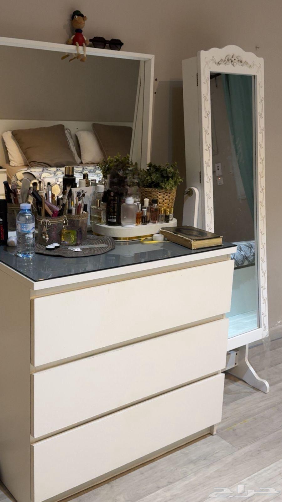 غرفة نوم مستعملة للبيع64418526207873112