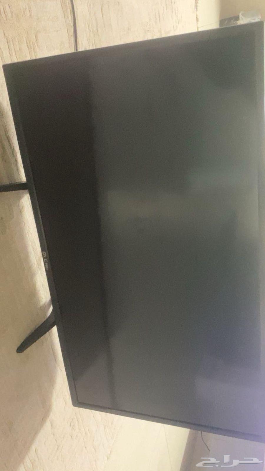 Sony 4 Clean Used with Keyboard and 32-inch Screen64417292350210114