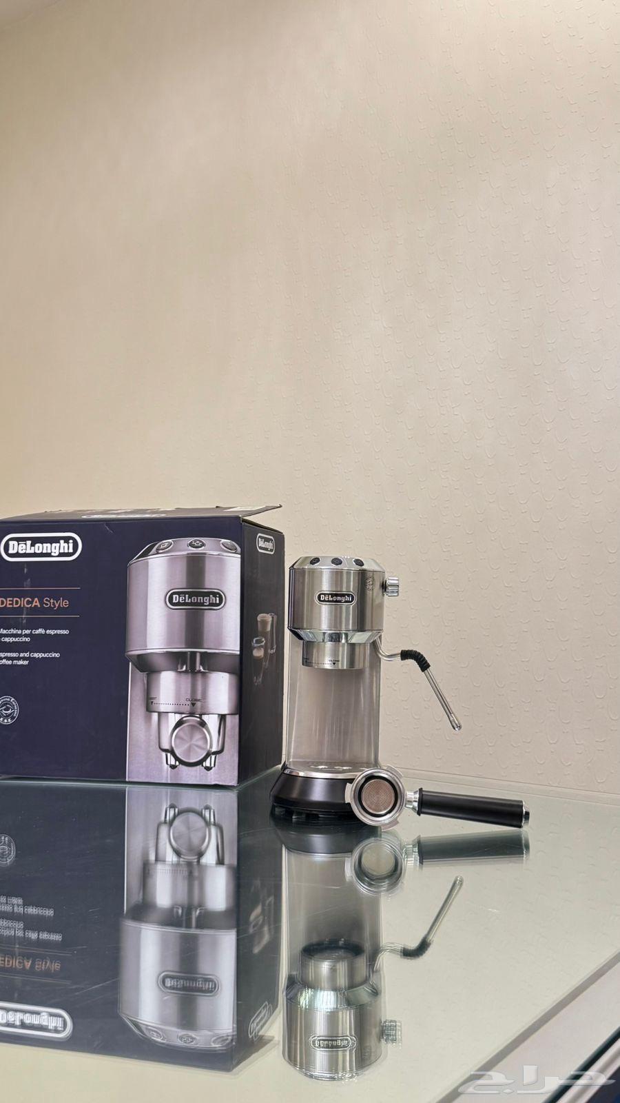 مكينة قهوة شبة جديدة64416413563522111