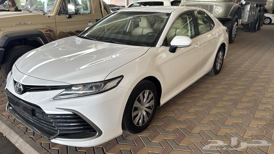 Camry LE 2022 with 7 thousand mileage for 88 thousand64575670974979110
