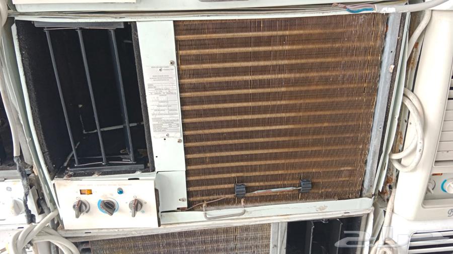 Split air conditioners with installation and one-month warranty64416400293761113
