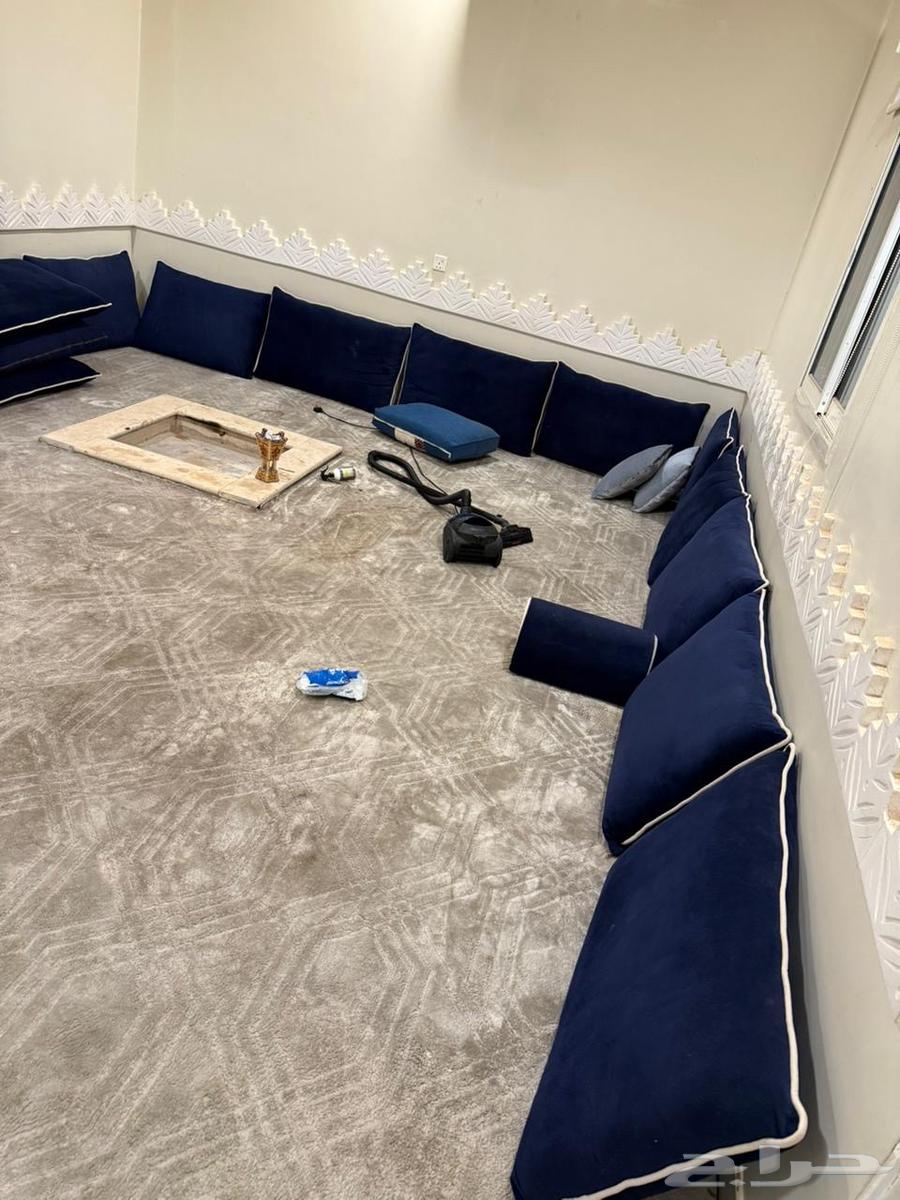 Sofa without armrests64413084611715110