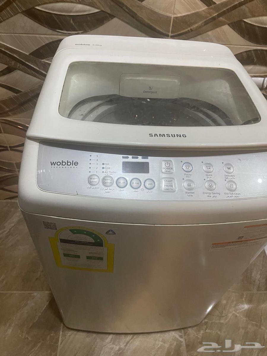 غسالة نضيفه جدا ومدخل وطاولات للبيع64416267620227113