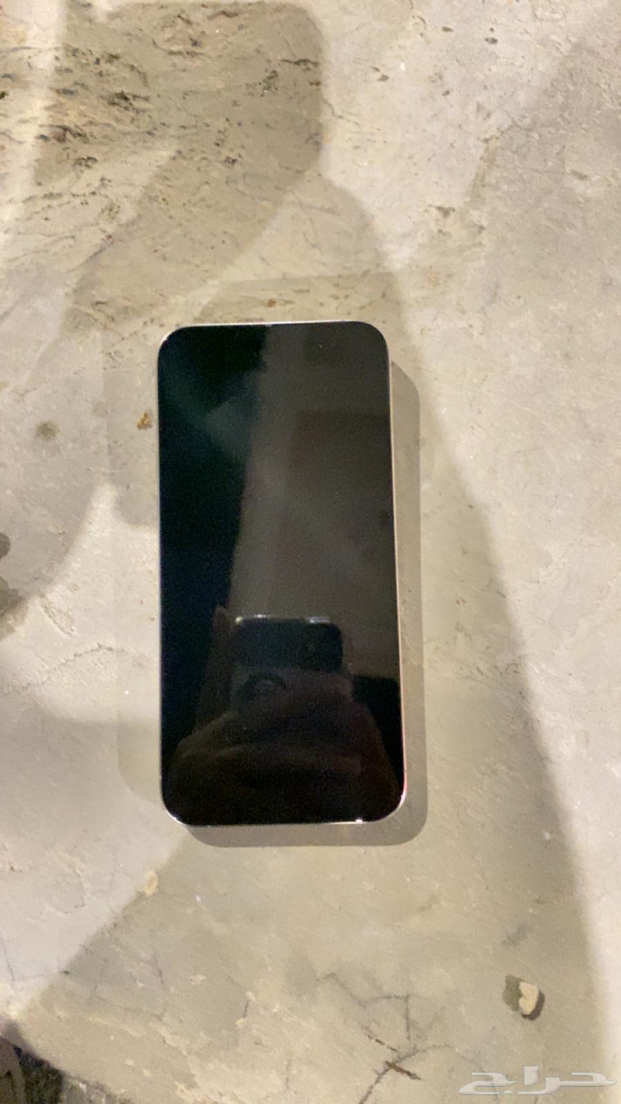 آيفون 15 برو مانفك البطاريه 100 جديد64424706965505111