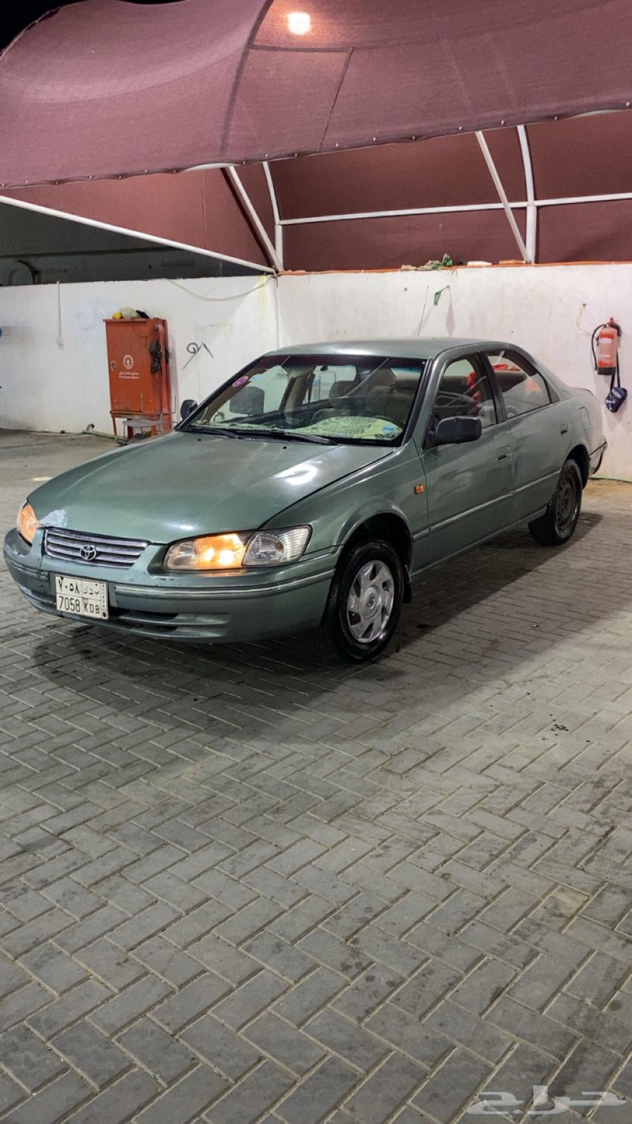 للبيع كامري 2001 Xli لمتد المكينه و القير شرط اللون عشبي64584546417921110