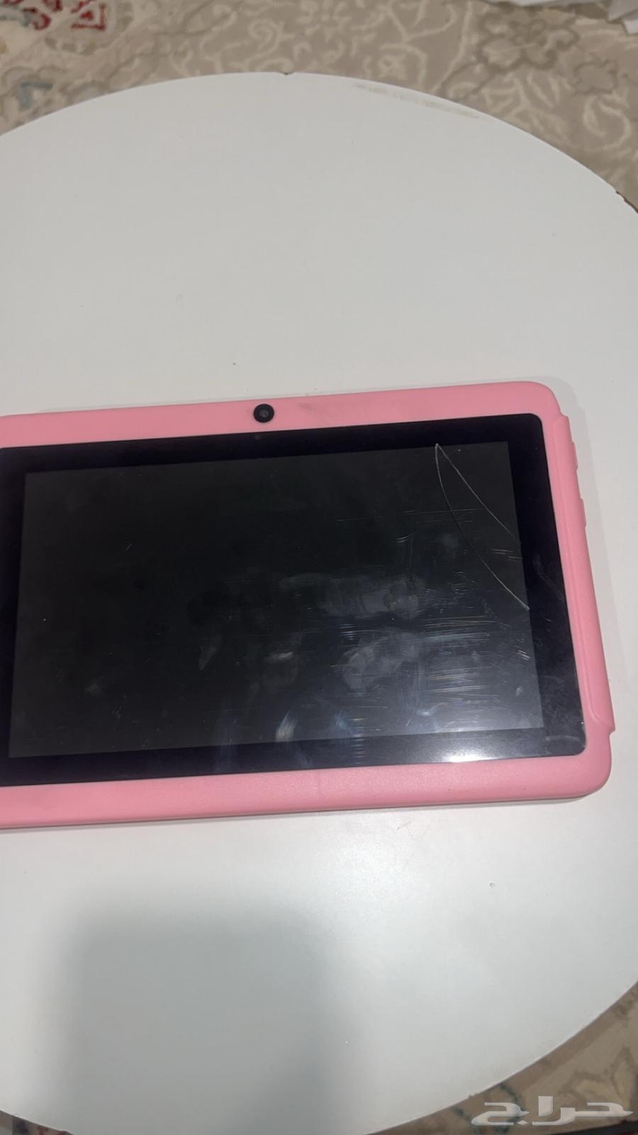 ايباد تابلت السعره 270 الجوال فيه كسره خفيفه64422558042626112