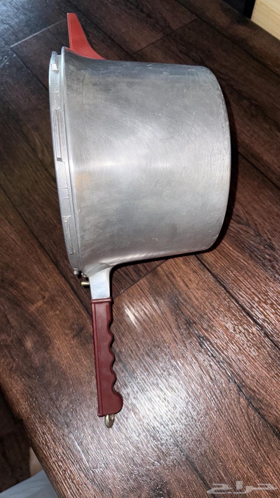 قدر مقاس 6 لتر نظيف على الشرط64423355036547113