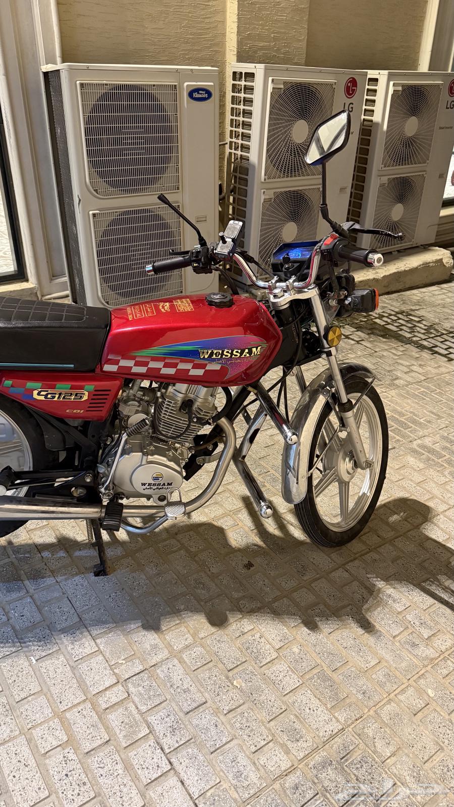 دباب 12564586401518850113