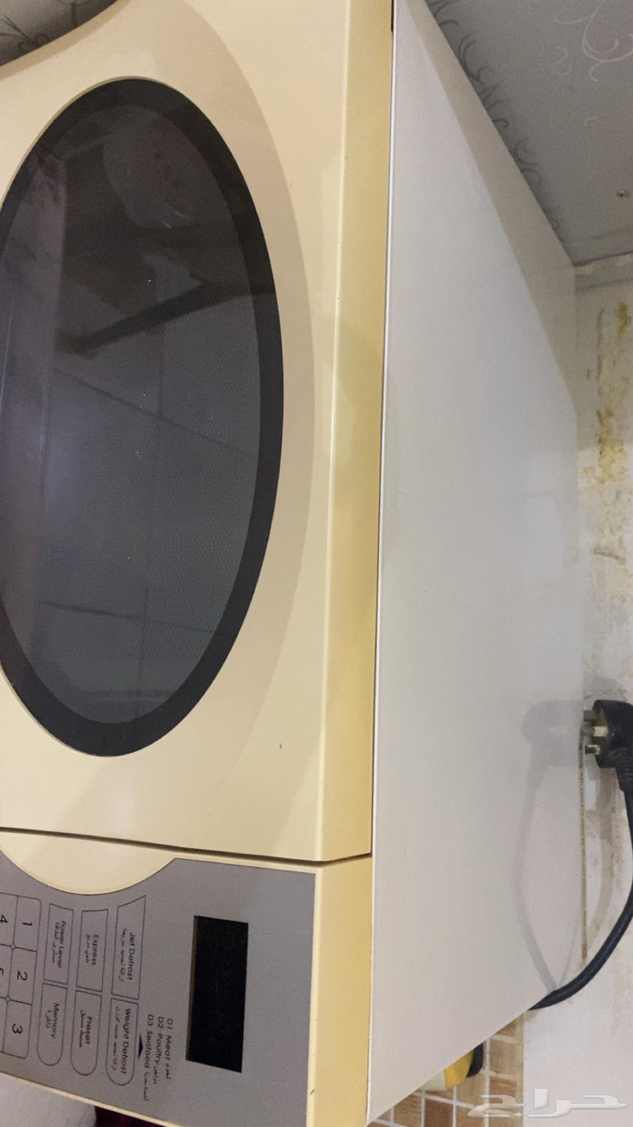 مايكرويف نظيف شغال كما هو موضح بالصور64422928961666111