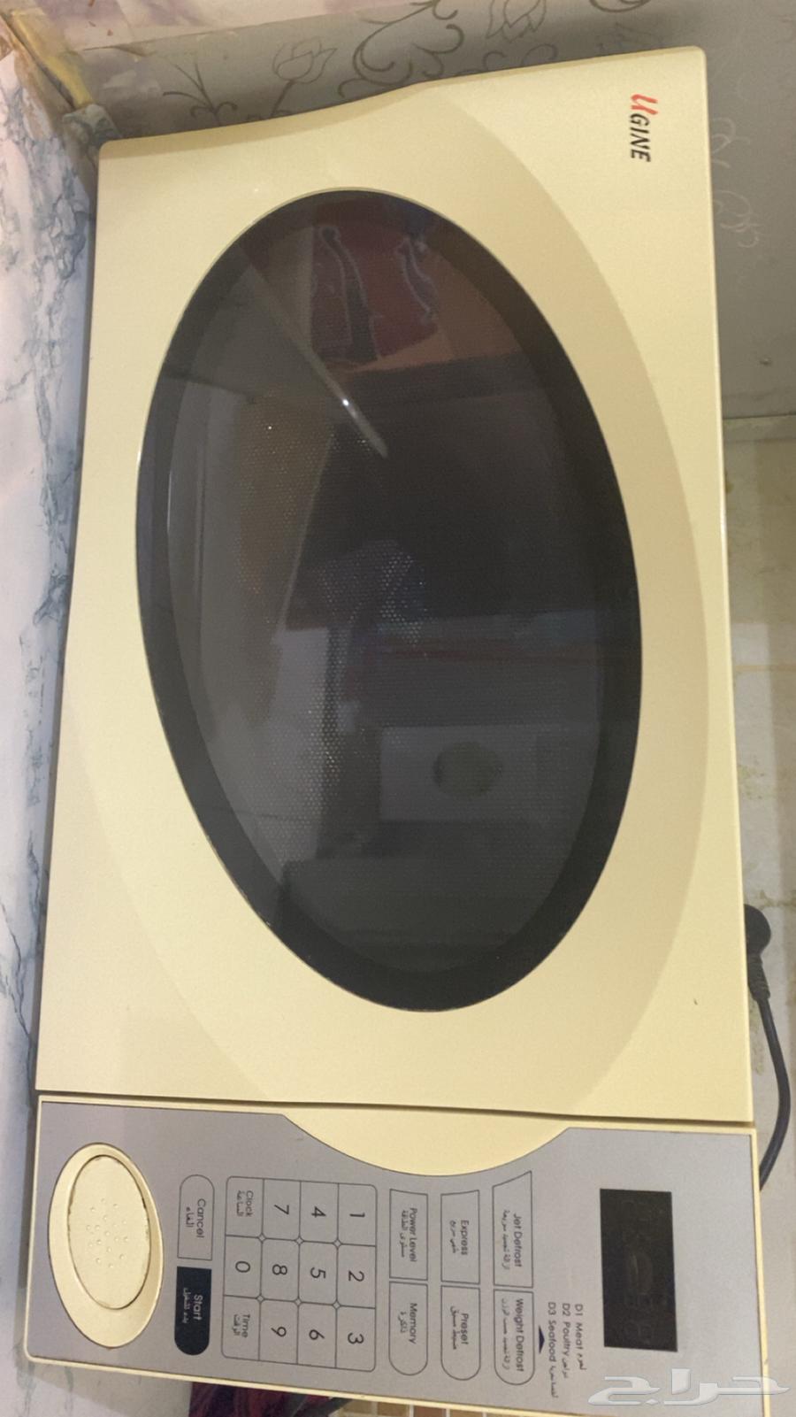 مايكرويف نظيف شغال كما هو موضح بالصور64422928961666110