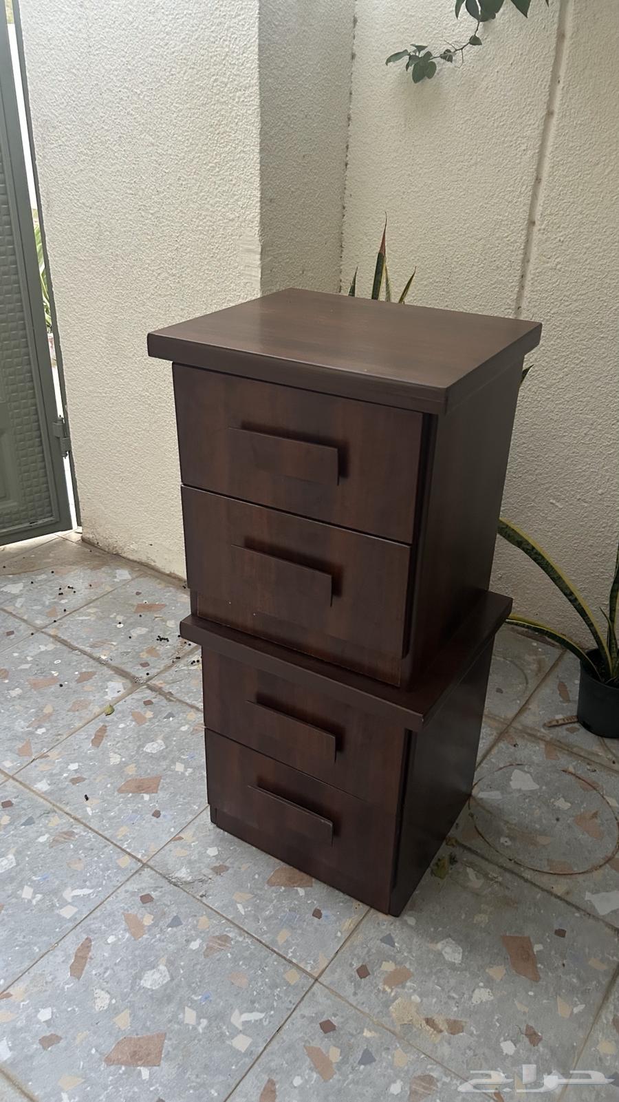 Dark Brown Commode with a Great Price64423542673282113