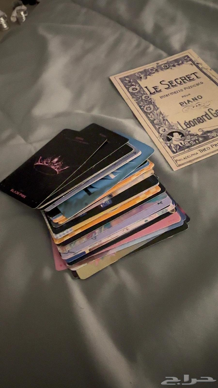 Various photo cards, total of 42 and each photo card is 1564423276627713112