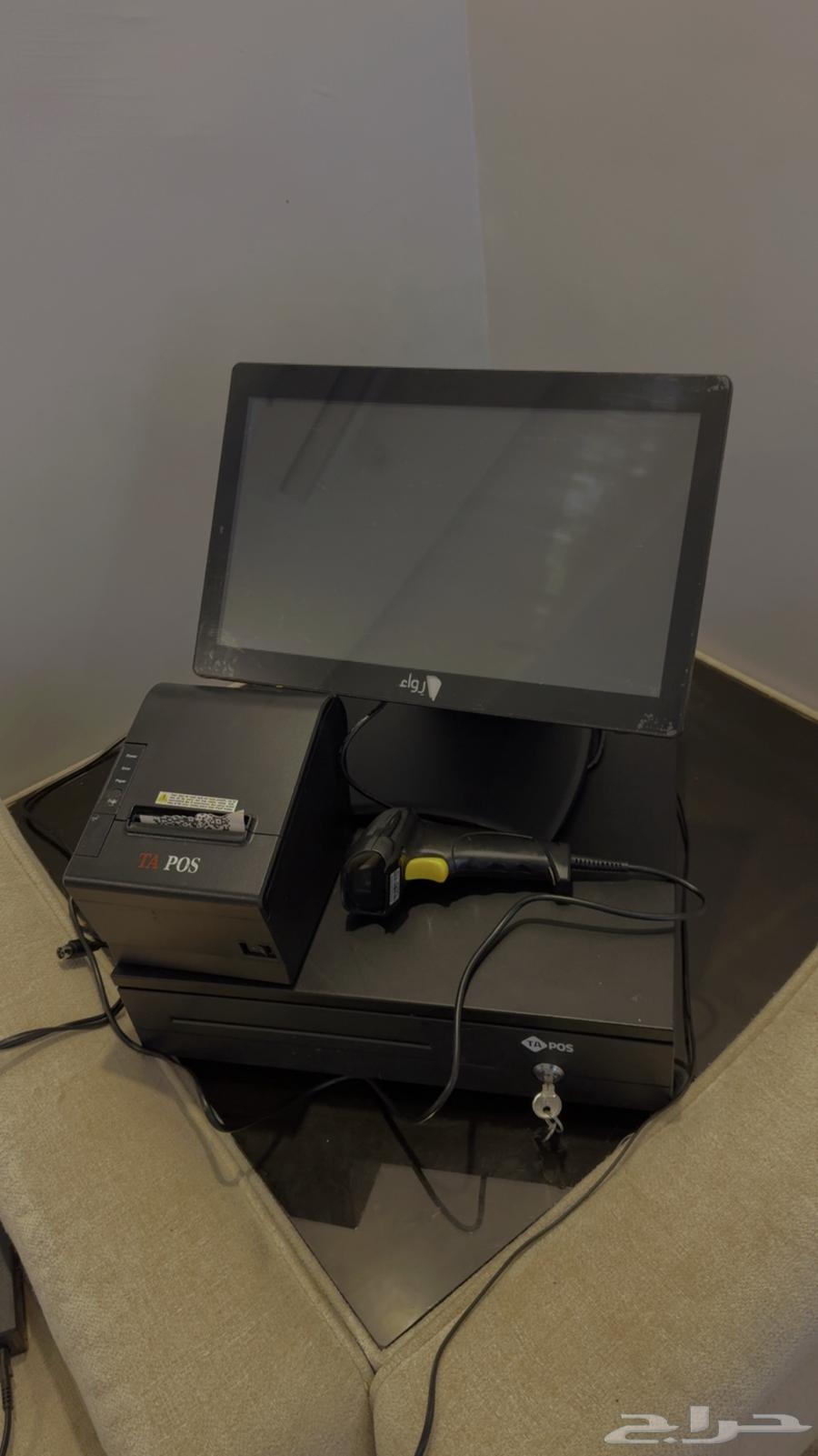 كاشير مطاعم وكوفي64424388436353110