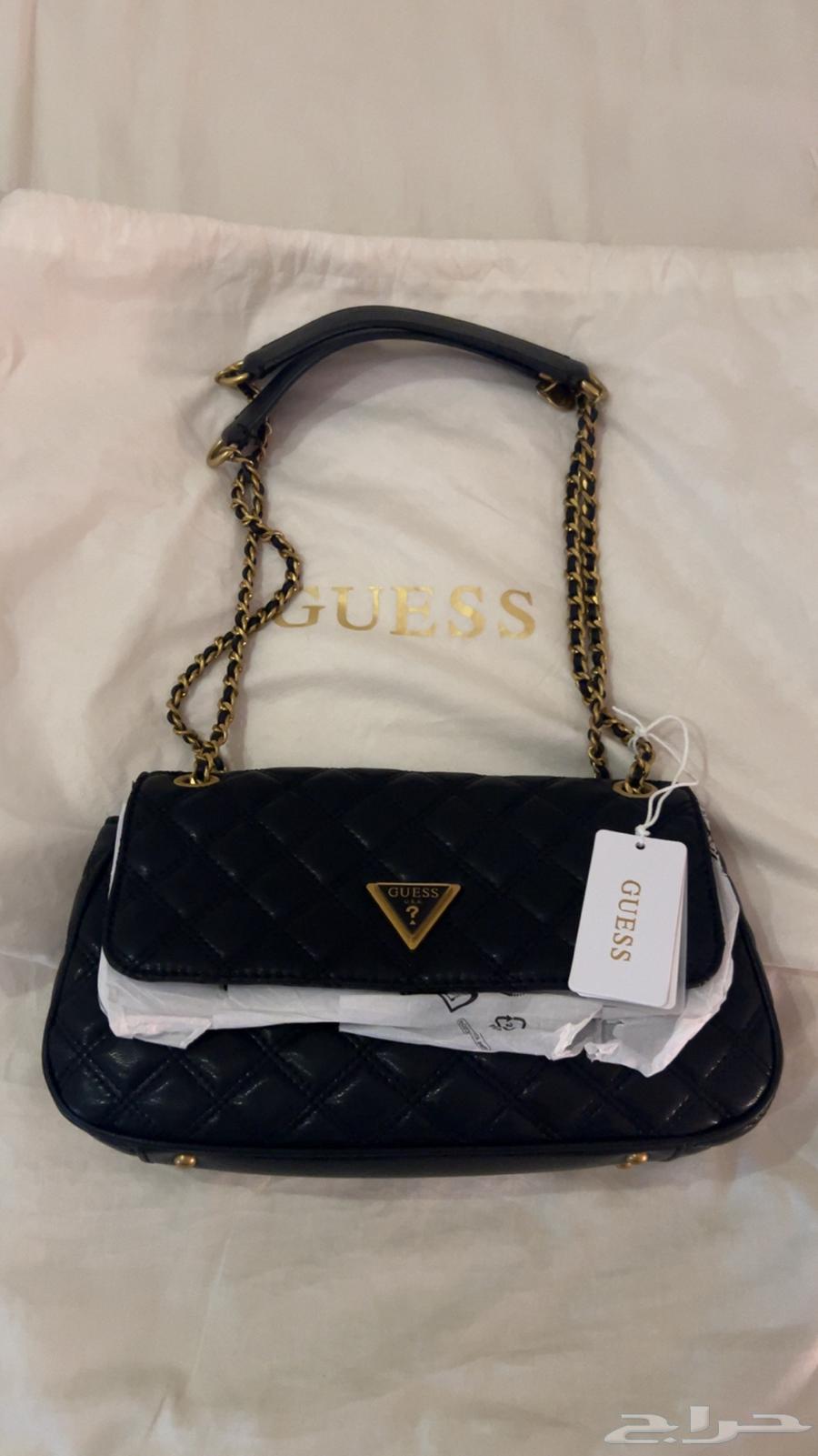 شنطه جديده ماركة جس اصليه سبب البيع جاتني هديه شنطه نفسها64425421632643113