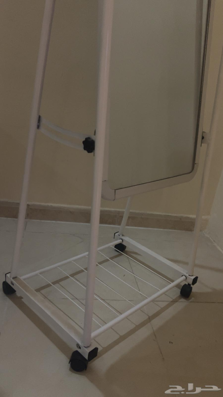 مرايا مرآة اشتريت قبل سنه ب99 من العرض وببيع ب7064422191664899114