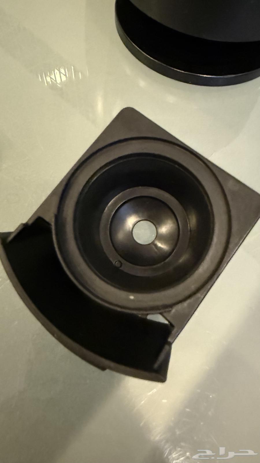 ماكينة قهوة شبه جديدة نسبريسو nespresso dolce gusto64423917790594112